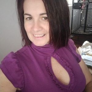 Meet your Posher, Farrah